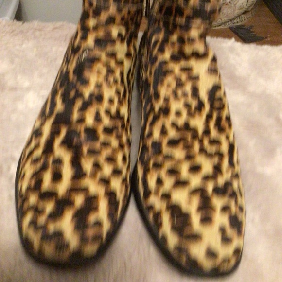 J.Jill Leopard print calf hair ankle boots Sz 9 - Picture 2 of 7